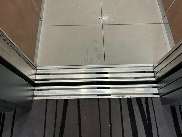 Sarl Nickel Chrome 33 Societe De Nettoyage Bruges Img 2029 1